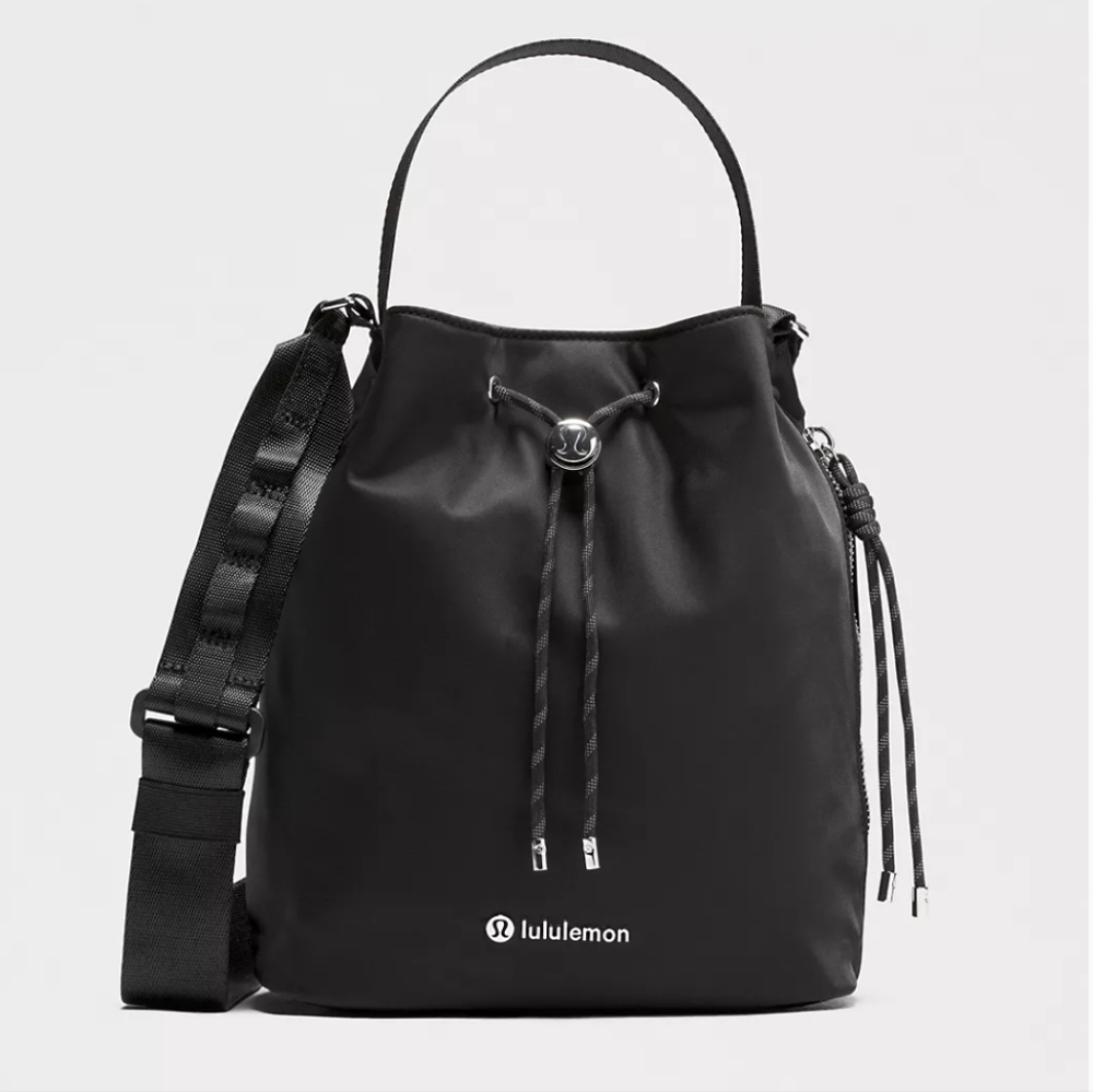 Lululemon Bucket Crossbody Bag 5L